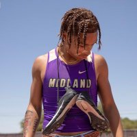 BRIANZAI PEREZ (@d1zay2) 's Twitter Profile