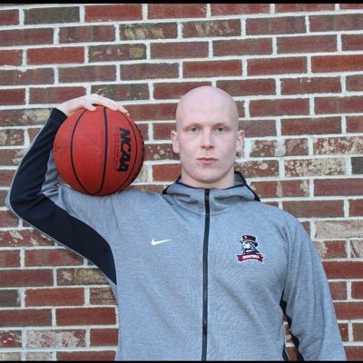 Men’s Basketball Assistant Coach at Davis & Elkins College (D2) 🏀🎩 SUNY Cortland ’23, Davis & Elkins College ’22, Miller School of Albemarle ’18