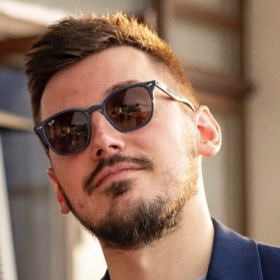 👨🏻💼 Global digital com director @Danone | 🏈 Amoureux de sport #49ers #PSG #McLaren #FTTB | 🛫 Travel addict (ex @DisneylandParis @Groupe_Casino)