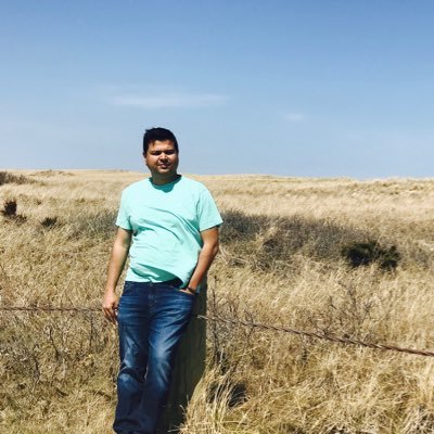 karthikde's profile picture. 