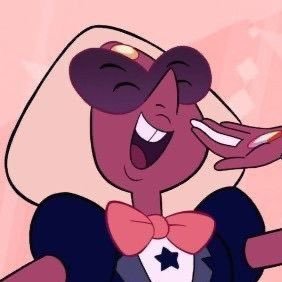 OHHOHOHO!! im am the lovey Sardonyx! i might not post all that much darlings but i still have the account!