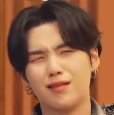 kavring_99's profile picture. 26🌈                                                                                    

넌 꿋꿋이 내 곁을 지켰지 말 안 해도