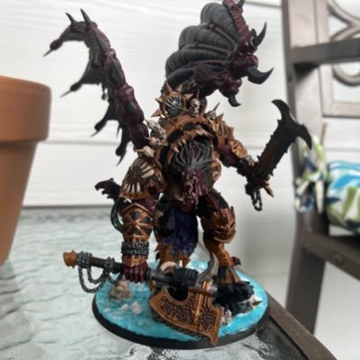 Tcminis's profile picture. Commission Painter. Specializes in Characters, Chaos, Custodes and vehicles
