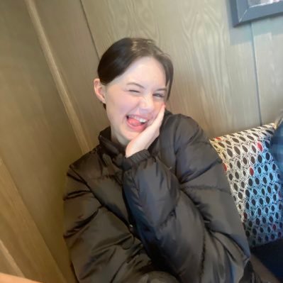 revelle_margot's profile picture. 