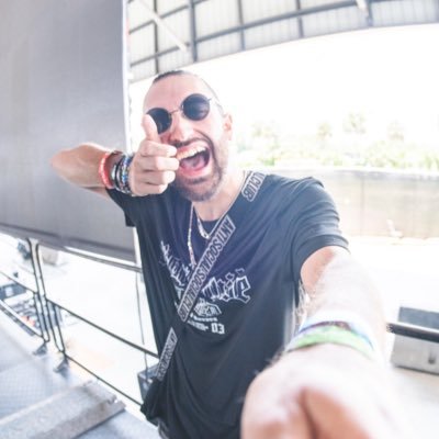 Bonkers™ Artist ▪️ Music 👉🏻 https://t.co/L4WkCwuh8H ▪️#BONKERS ▪️South Florida ▪️ DJ/Artist▪️ Instagram @bonkersofficial▪️https://t.co/L4WkCwuh8H