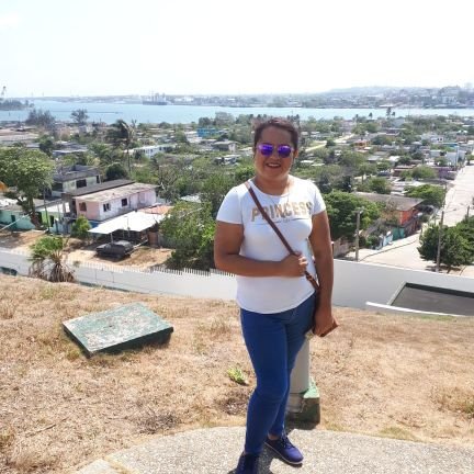 elmiy_'s profile picture. Señor dame serenidad para aceptar lo q no puedo cambiar. Dame valor para cambiar lo q si se puede cambiar. Y dame luz y sabiduría para distinguir la diferencia.