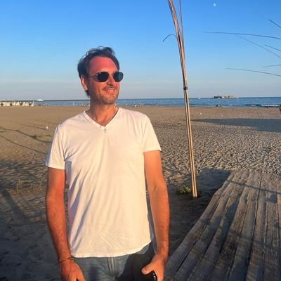 Groupe 7lives
Entrepreneur
Expert balistique médico-légal diplômé
#expertisebalistique #longrangeshooting
#adaptationclimat #IA