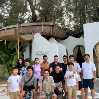 charlieag96's profile picture. Just a normal person