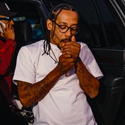 BigHawaiiSlim's profile picture. AINT NOBODY COMING TO SEE YOU OTIS