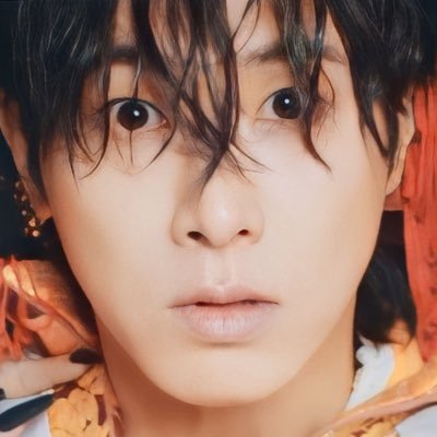 tinemaru's profile picture. たくさんの人を幸せにしてくれた東方神起、2人ともビギのみんなも幸せにならなきゃいけないよね #東方神起　#ユノ　#チャンミン　#Ｂigeast