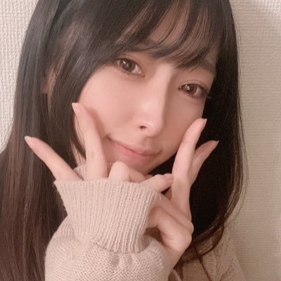 新人声優・歌手・俳優*熊本出身🍓/雑誌【声優グランプリ】5月号掲載/ゲーム【アルケミアストーリー】魔物歌姫役/【放置少女】最終ステージ審査(ダンス&歌)1位・キャラソン歌唱/【映画】「オズランド」受付嬢/声優・MC・ミュージカル・演劇・ライブ活動等/ご依頼はDMまで/宅録可/enOK