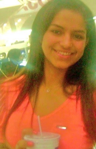 Sou dona dos meus paços meus caminhos eu que faço e minhas escolhas bom deixa que o destino se encarregue de toma-las por mim!!!