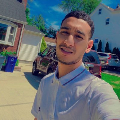 HJiyed3017941's profile picture. 