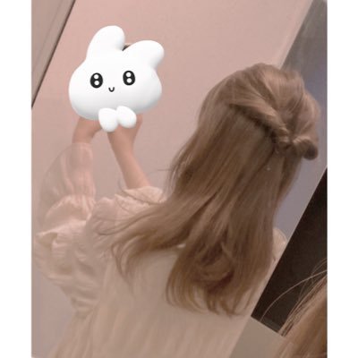 k__2972's profile picture. 20代の 1児のワーママ👶🍼 ︴スイーツ🧁︴コスメ🧴︴ファッション🎀︴旅行✈️︴カフェ☕️︴ABC🍒JDA🤘🏻 ︴岡村ほまれちゃん🌼 ︴無言フォロー大歓迎♡懸賞垢さんフォロバ致します🎀Instagram始めてみました🍋 #みーちゃんの幸せ報告