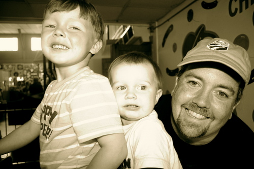 Father, Husband, Entrepreneur, technology fanatic, identity management and biometric expert.