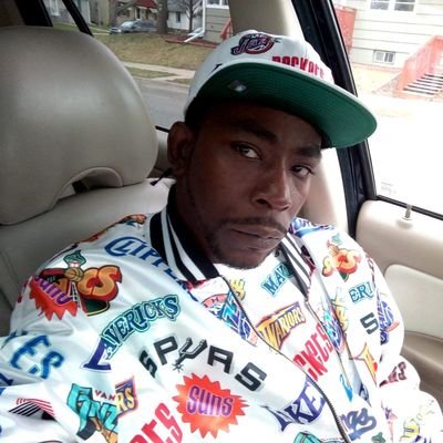 Mud Muzik Ent.
Underground hiphop record label based in Minnesota.