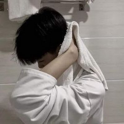 nguyenbaanh052's profile picture. 