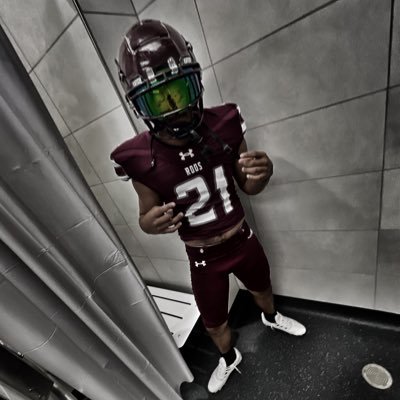 _Chase_Salas's profile picture. Killeen High '24 | LB | 5'8 190lbs | 4.6 40 | Squat 350lbs | Bench 260lbs | 254-317-6923 Contact Me|