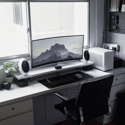 Desk Setup Inspiration 🤍