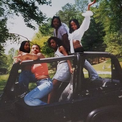 freaknikalumna's profile picture. Janet Jackson Aficionado #JanFam🫶🏾.
Smart-Ass Gen X'er🤬.
Design Consultant👩🏾‍💻🎨💼.
Seattle born☕. Mecca made👩🏾‍🎓.
#HU #Bison4Life🦬✊🏾💙❤️.