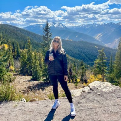 tay_ash2's profile picture. 