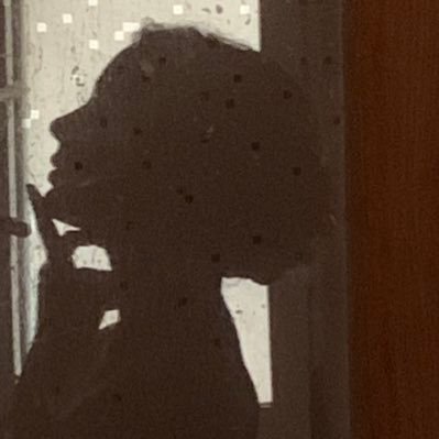 Jagnjuice's profile picture. Si tuviese una cajita la abriría liberando todo, dejando la esperanza. // Aquí se apoya a Mindhunter hasta la muerte