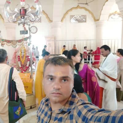 Divyesh21984596's profile picture. 