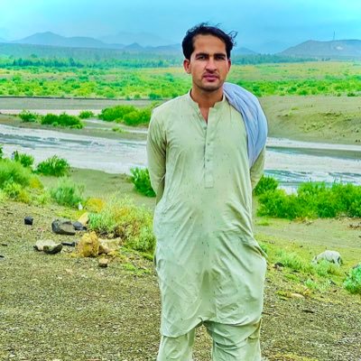 Niharifal's profile picture. ‏‏‏‏‏‏‏‏‏‏‏هم دغه زخم راله ژوند را کوي
هم د دې زخم نه دوا اخلمه

✪مرګ حق دي خو موږ ناحق مرو٭