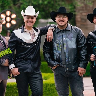 🌵🤠🎵
EL AMOR DE SU VIDA
🎶🤠🎶🤠🎶🤠🎶🤠
fan de
grupo frontera, grupo firme,eduincaz,los plebes,nodal,xavi,marca registrada y más
🌹💚❤️🔥🌻