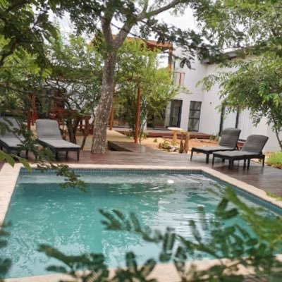 Shudu1B's profile picture. rare quality ✨Deep/Soulful House lover, Keep calm & carry on🙇🏽‍♂️