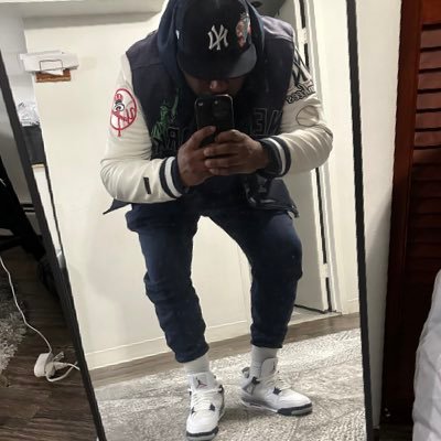 Jayfrmbk's profile picture. 