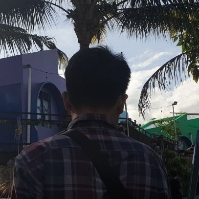 hardika_fr's profile picture. 