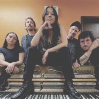 hey, chels (@heychelsband) 's Twitter Profile