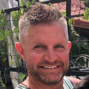 Owner @CasaVitality, Retired Director/Fire Chief/Police Officer/Second Lieutenant/CCGA Medic/Executive Director/Treasurer and now a Proud Resident of 🇨🇷