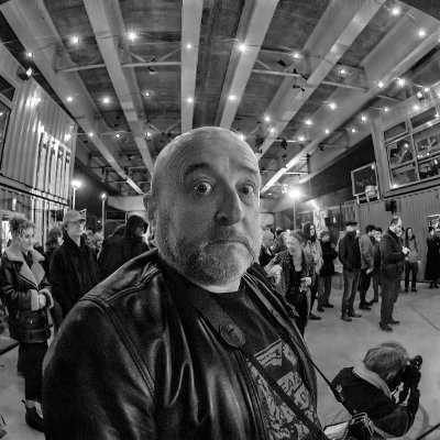 peterooneyphoto's profile picture. Gig photographer and reviewer, apparently.