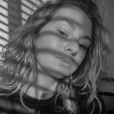 daria_kokoreva's profile picture. Ukrainian girl in Valencia. I play CS and I'm a streamer ;)