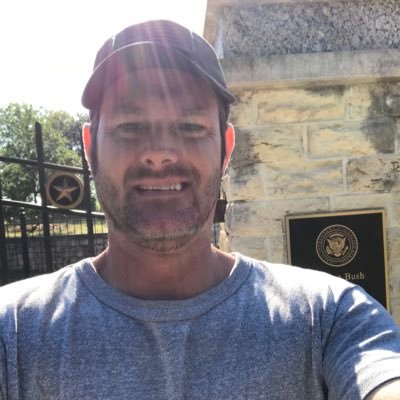 YBinTexas's profile picture. 