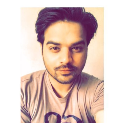 Ameeyrajpoot's profile picture. Life is a journey from Allah to Allah.🖤
work in #BOL