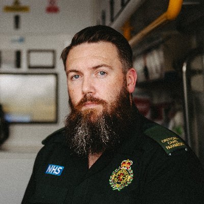 Critical Care Paramedic @OFFICIALWMAS @WMASMERIT @WMCARETEAM
Don't report emergencies via Twitter - call 999 or get medical help here: https://t.co/snFNNVpqko