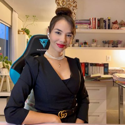 Erika Gabriele⏳⚖️ Profile