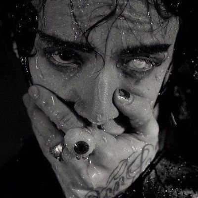 t1nykael's profile picture. he/they !! | 14 | edtwt | 🇦🇷