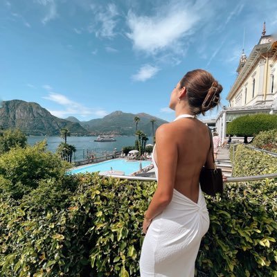 MarineDlp_'s profile picture. Clever as the devil, and twice as pretty