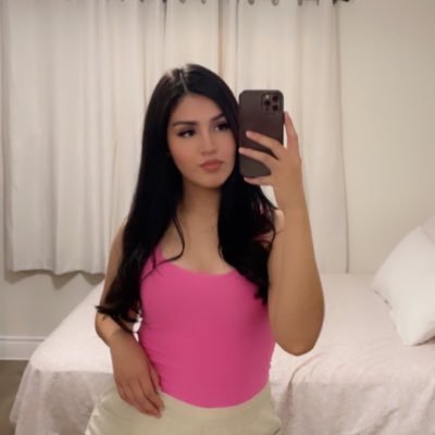 jennnvvx's profile picture. libra 🎀💗