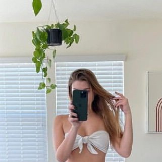 jemsenmia20's profile picture. 