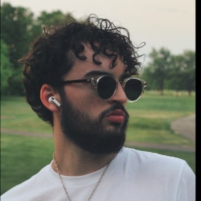 yianni_tasios's profile picture. 100% greek 🇬🇷 snap: yiannitasios99