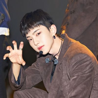 hobbang_606's profile picture. 