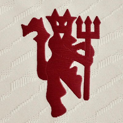 Former hack at The West Australian. Six time WA media award loser. Father, husband, Manchester United supporter. Tweets are mine not my employer's.