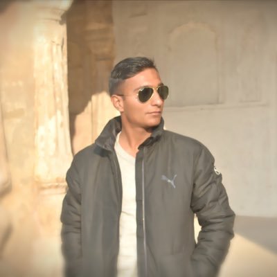 Shubhamheera's profile picture. .