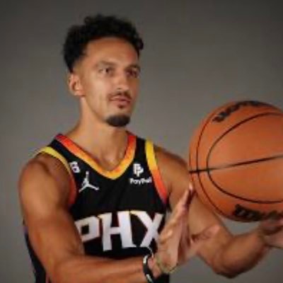 michaeljorbum_'s profile picture. hi