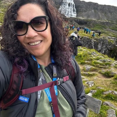 Lucyfurs's profile picture. Queen Bee | I make stuff you don’t watch 🤘🏽😜 #JustAGirlAndHerBike #MetalHead #NewKneeNewAdventures